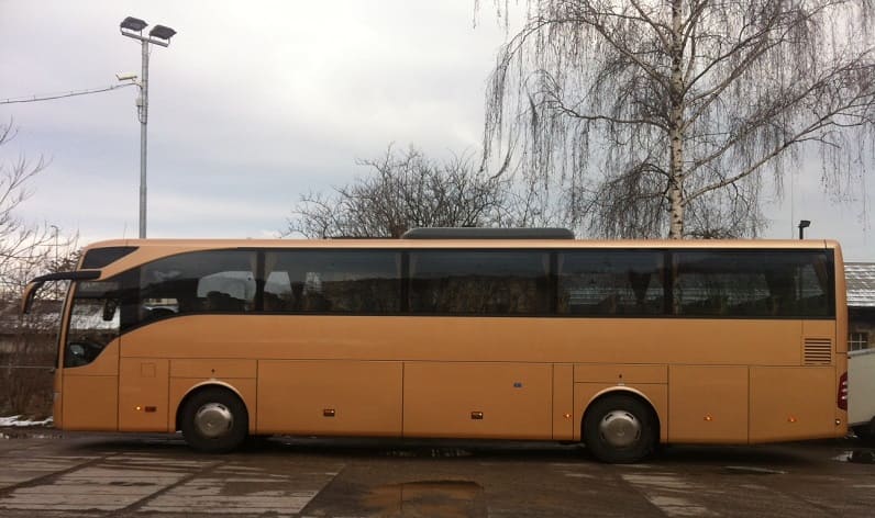 Pest: Buses order in Gödöllő in Gödöllő and Hungary
