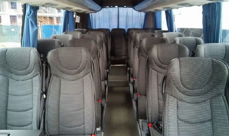 Hungary: Coach hire in Heves in Heves and Hatvan